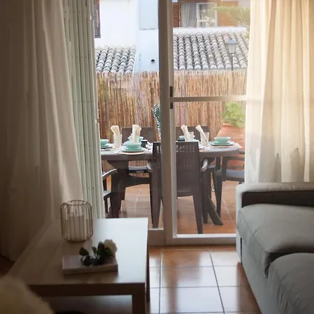Sun-kissed Cozy בית נופש גראן אלקנט