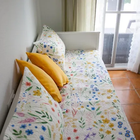 בית נופש Sun-kissed Cozy