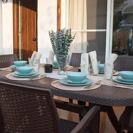Sun-kissed Cozy בית נופש גראן אלקנט
